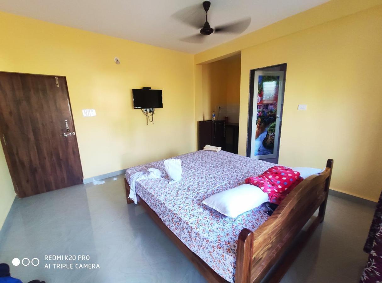 Chelsea Inn Residency Calangute Bagian luar foto